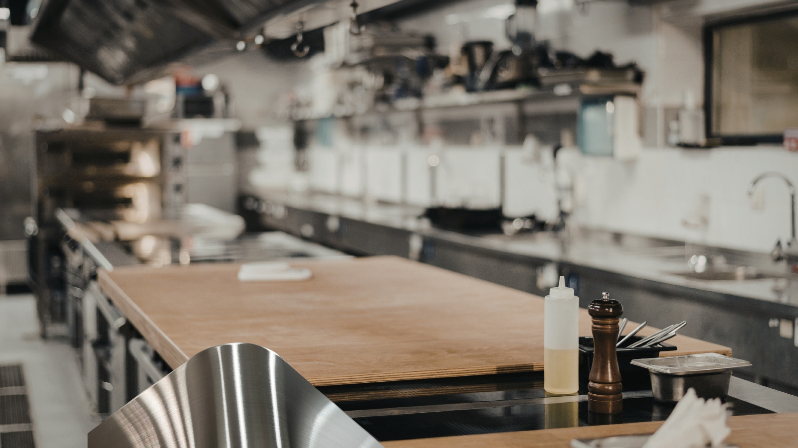 The Physics of Kitchen Productivity: Why Your Commercial Prep Bench Cost You $844 Last Month