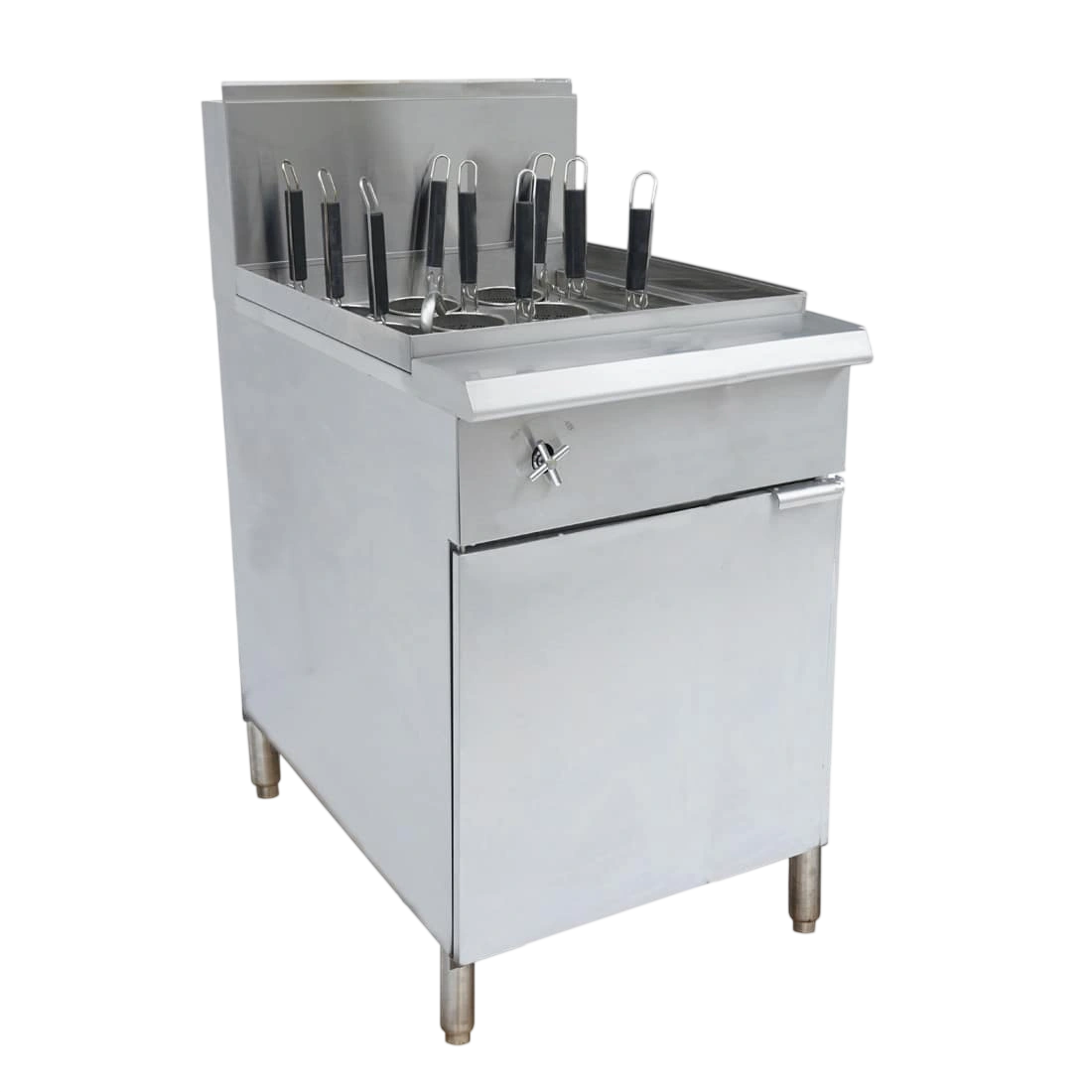 Gasmax PC150-9 V Pan Natural Gas Pasta Cooker – 9 Baskets, 34L Capacity commercial kitchen equipment