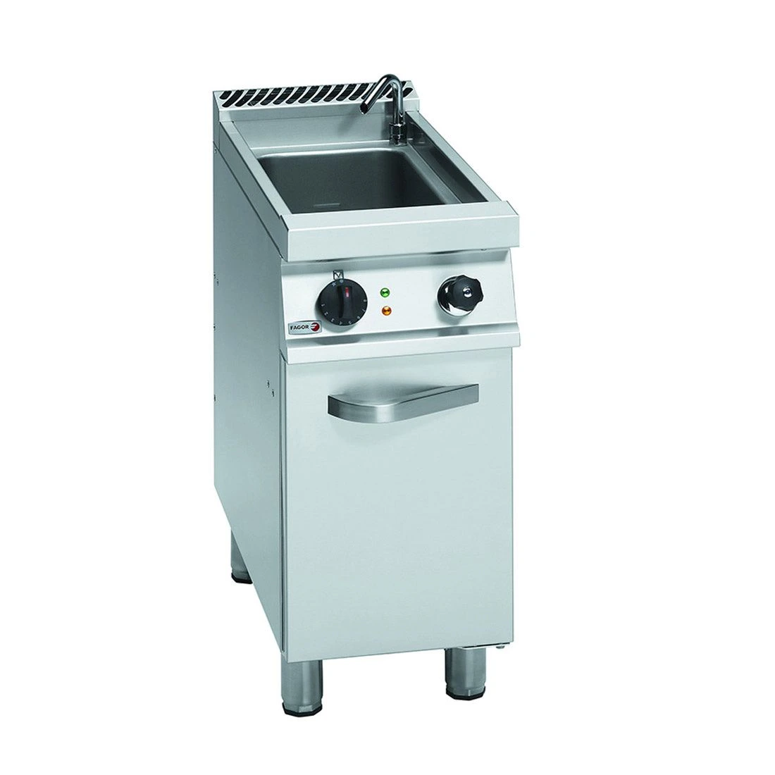 Fagor 700 series natural gas pasta cooker with cast iron burners CPG7-05