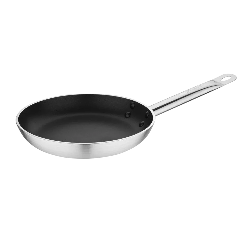 Vogue CB900 Aluminium Non-Stick Teflon Induction Frying Pan 240mm – 1.1L commercial kitchen equipment