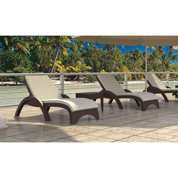Siesta Fiji Sun Lounger/Miami Side Table 3 Pc Package - White With Beige Cushion