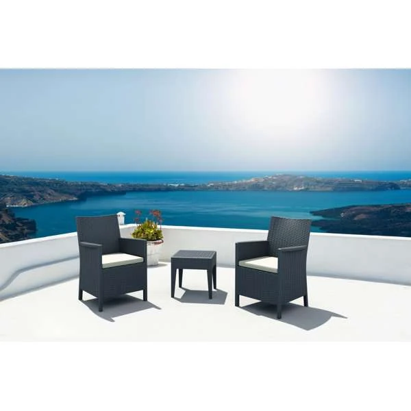 Siesta California Tub Chair with cushion/ Miami Side Table
