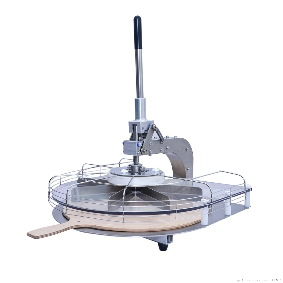 Pizza Cutter and Divider – Baker Max PD-16